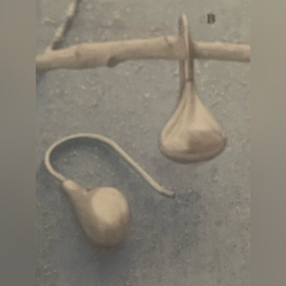 SINGLE EARRING ONLY Silpada Sterling Silver Teardrop Earring - Picture 5 of 5